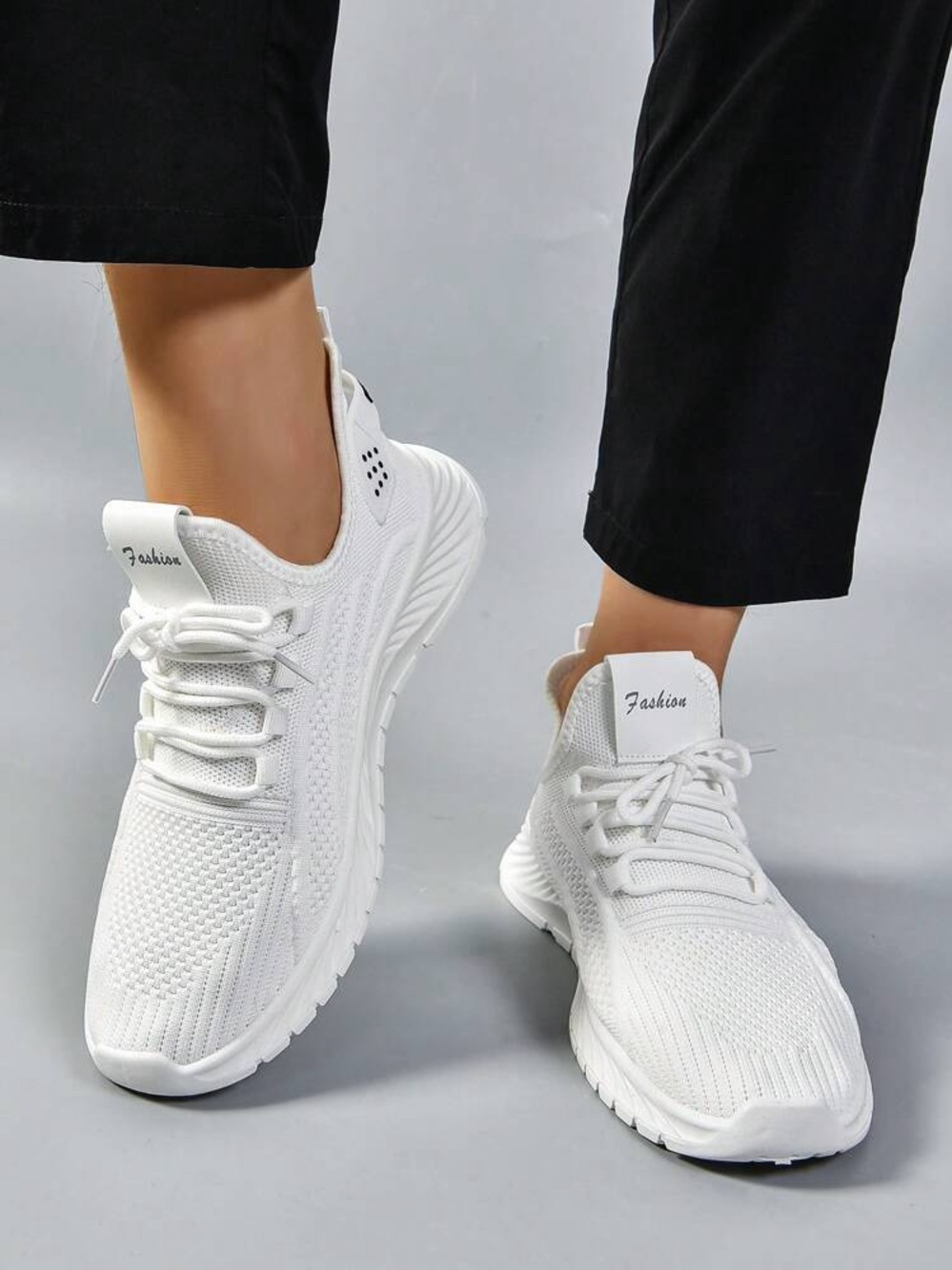 Women White Lightweight Lace Up Running Tennis Sneakers Sports Shoes Size 8.5